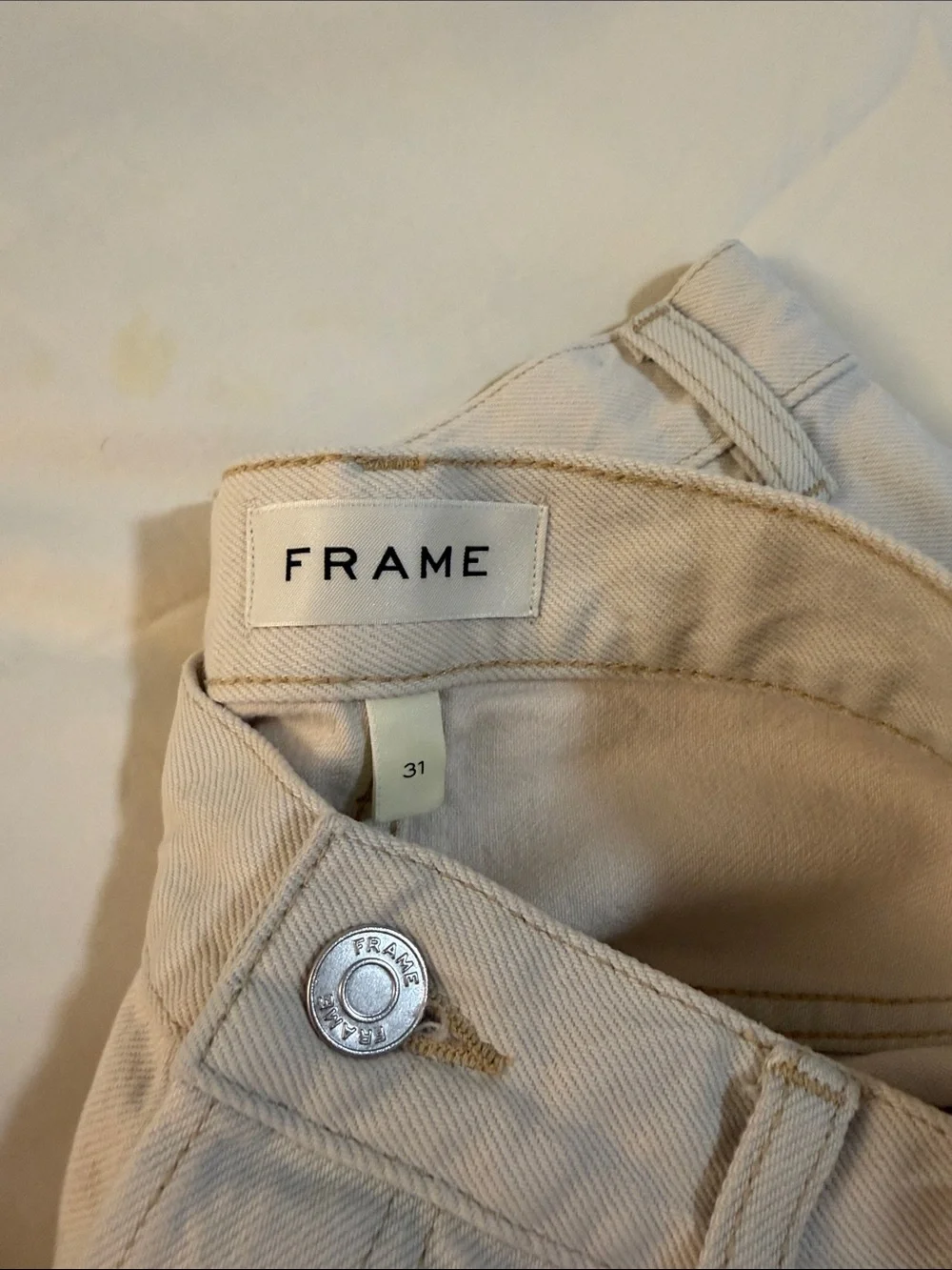 Frame Cream Wide-Leg Jeans